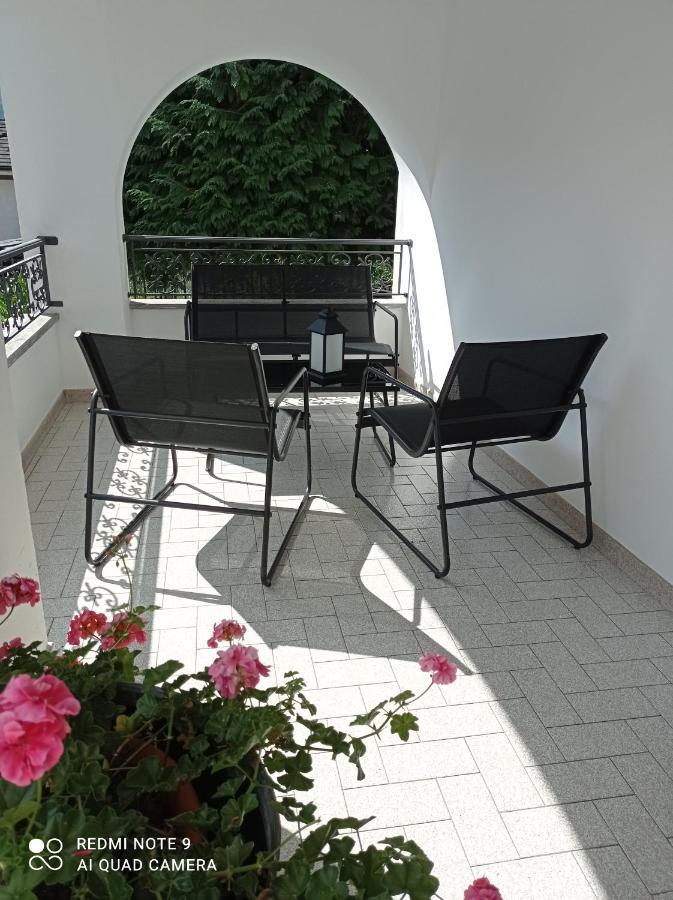 Il Giardino Segreto Apartment Beura ภายนอก รูปภาพ