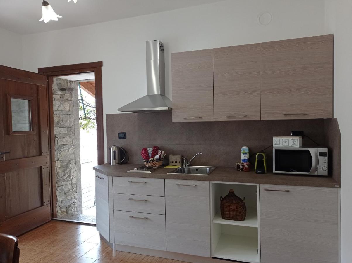 Il Giardino Segreto Apartment Beura ภายนอก รูปภาพ